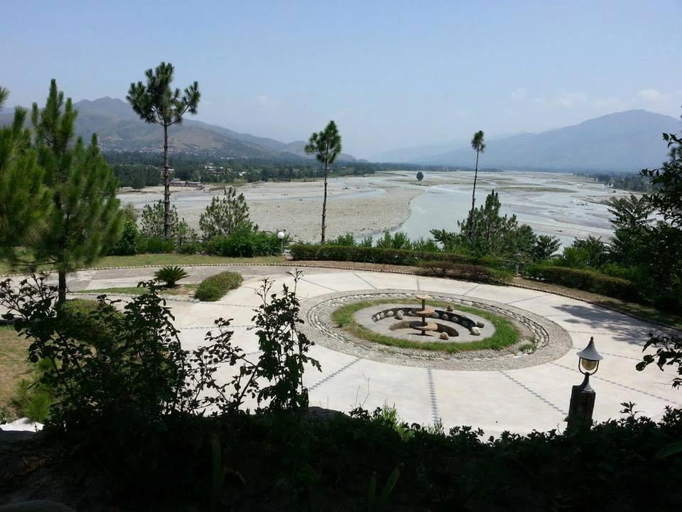 Rock City Resort Mingora Exterior foto